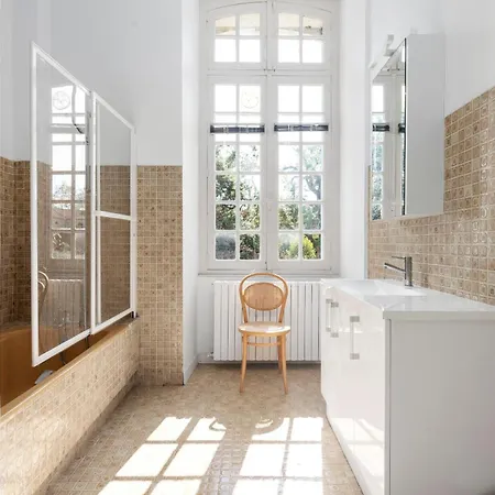 Enjoy Spring At Chateau De Monbrison, For Four Guests *